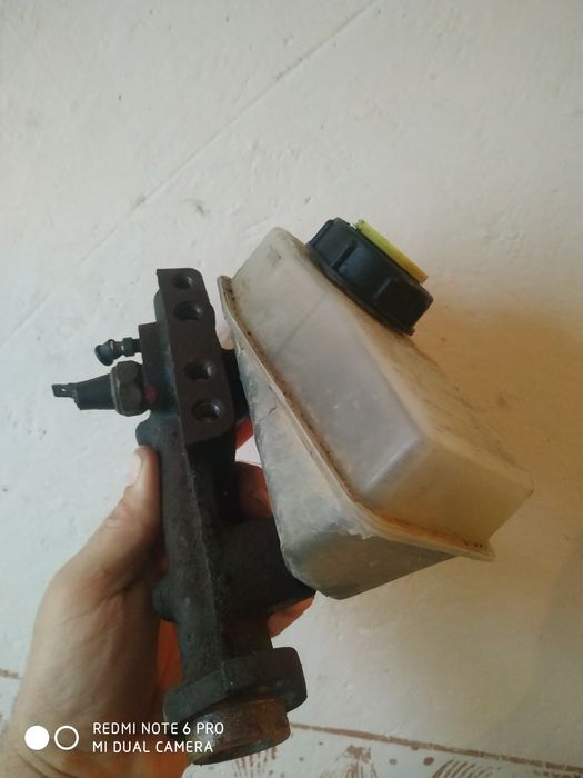 Pompă frână dublu circuit