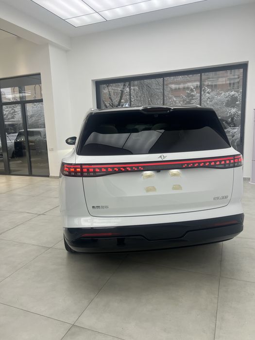 Dongfeng 008 Restailing Gibrid