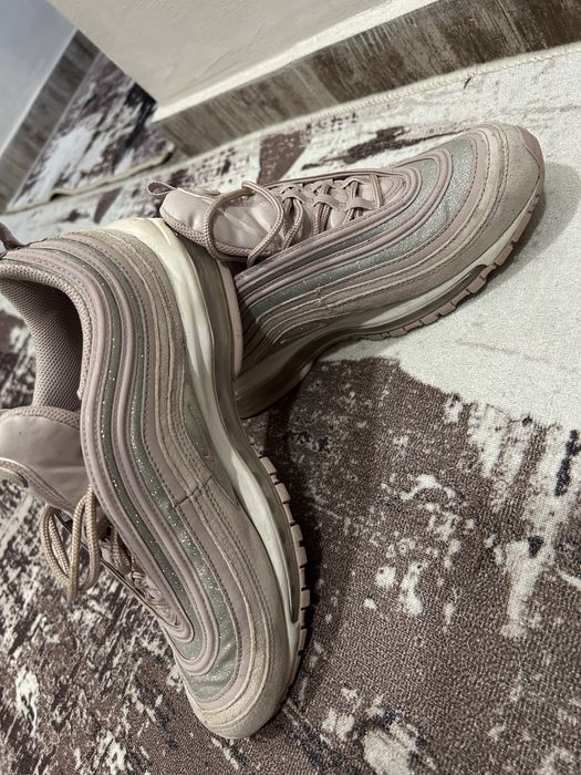 Дамски маратонки Нике