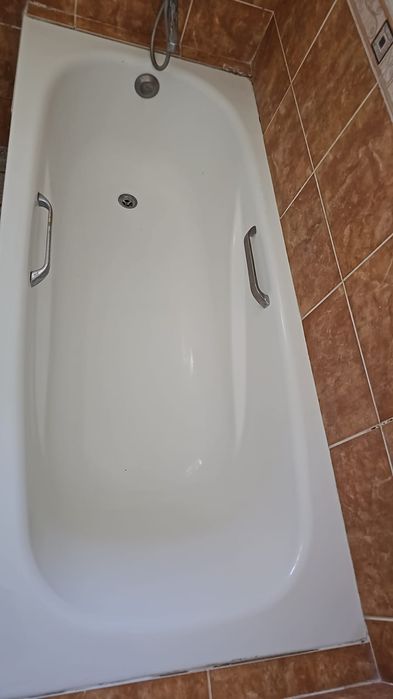 Продам ванну в отличном состоянии.