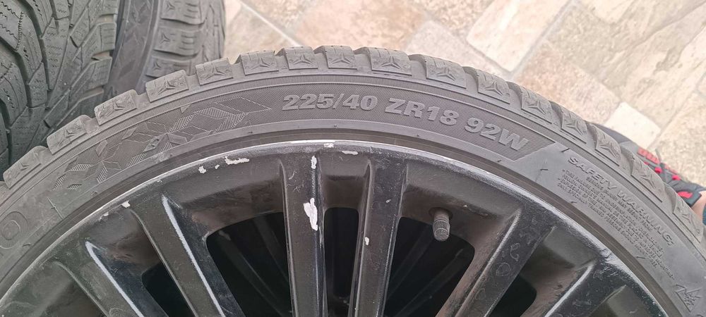 Джанти с гуми 18 цола 5x112 57.1 ЕТ 47