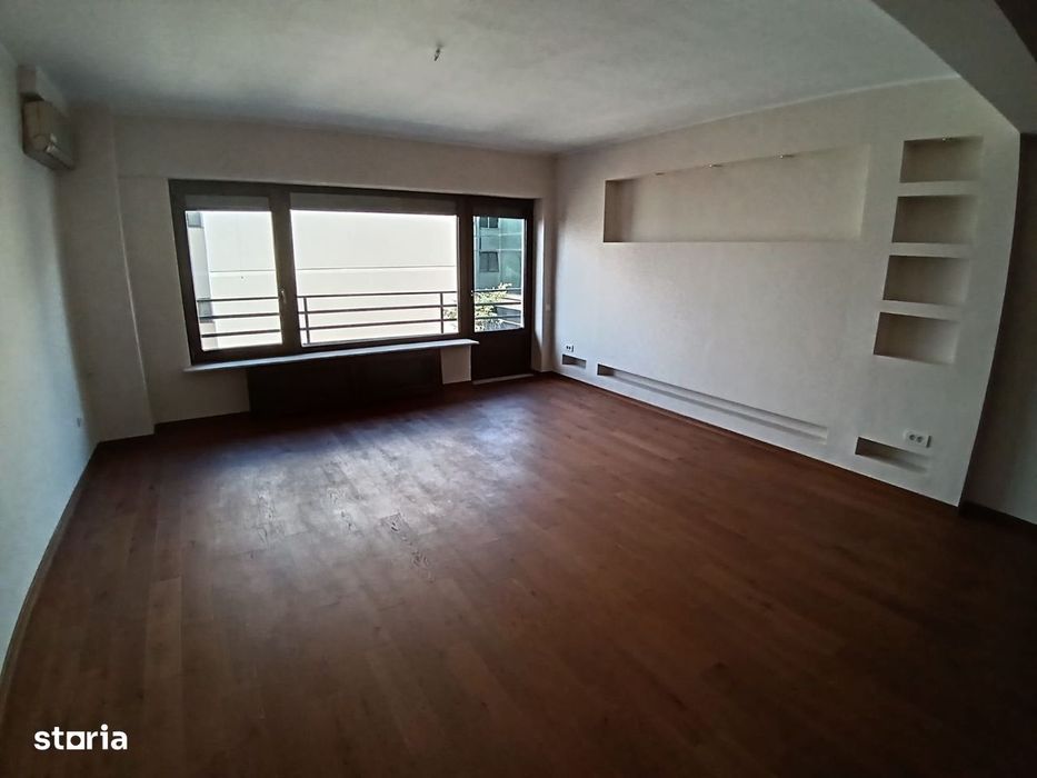 Apartment in București, Primăverii - Vedere 3