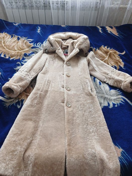 Продам шубку из мутона