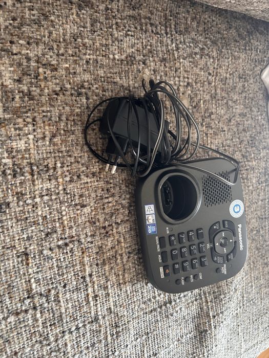 Стационарный телефон