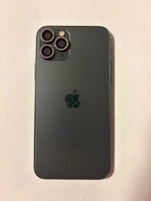 Продам Apple iPhone 11 Pro 256 GB Midnight Green