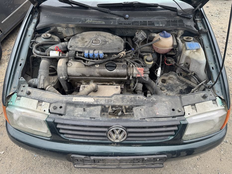 VW Polo 1.4i 60hp 1998г На Части