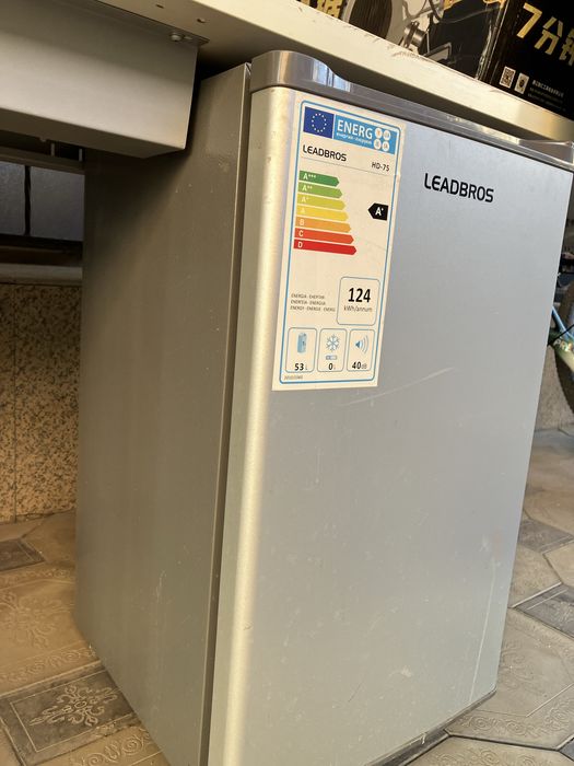 Офисный холодильник Leadbros HD-75