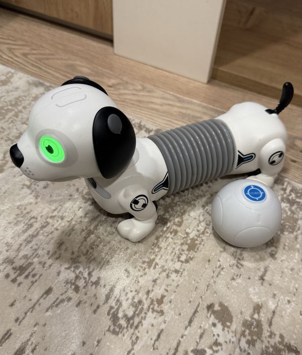 Куче робот с дистанционно управление