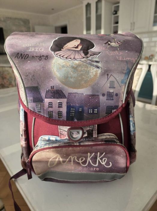 Ученическа раница Anekke