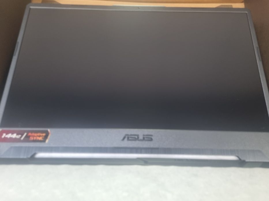 Laptop gaming Asus TUF FX506HC