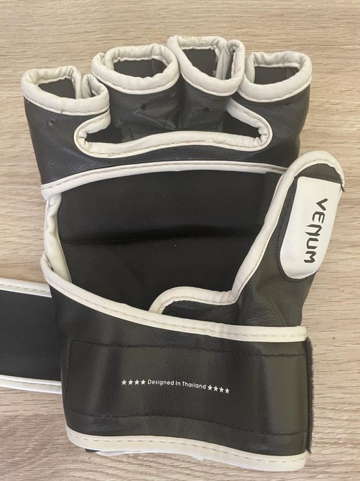 Оригинални ММА ръкавици Venum