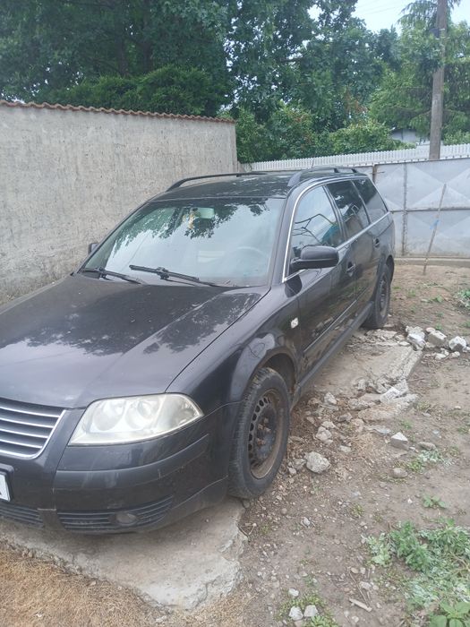VOLKSWAGEN Passat 0