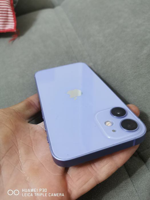 IPhone 12 mini - за части