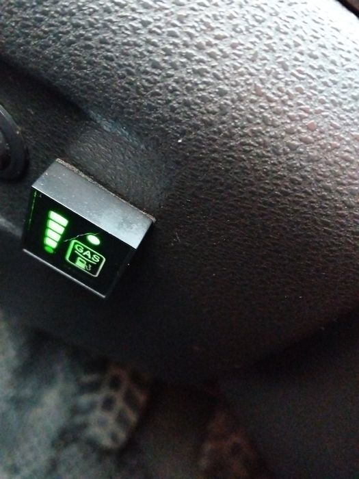 Продам весту 2018 год