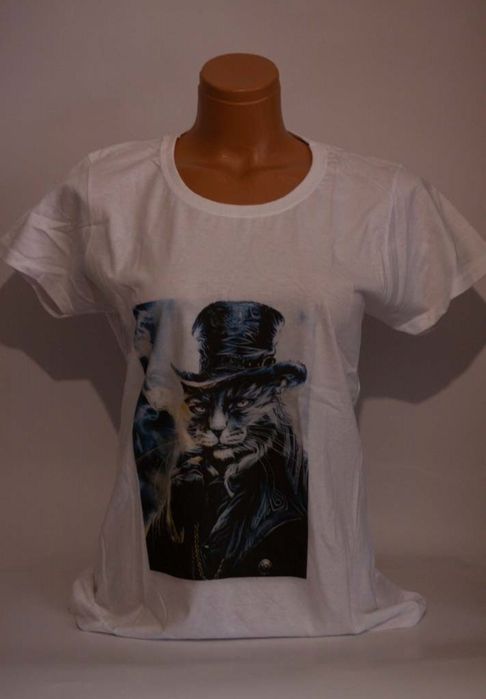 Tricouri personalizate