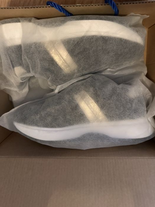 Кроссовки женские 36 размер