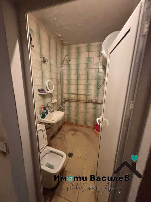 Продава МНОГОСТАЕН град София, Красно село