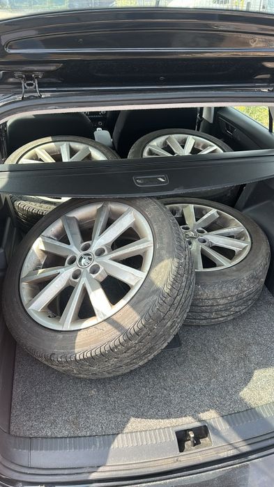 Jante Skoda Fabia 3  5x100 R16 215 45 R16 Vara