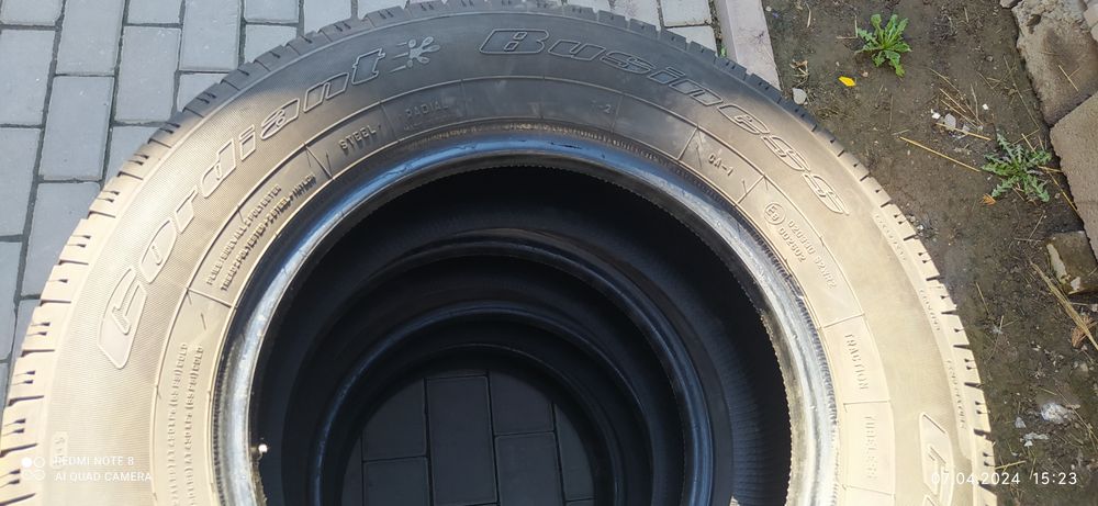 Продам шины на спринтер