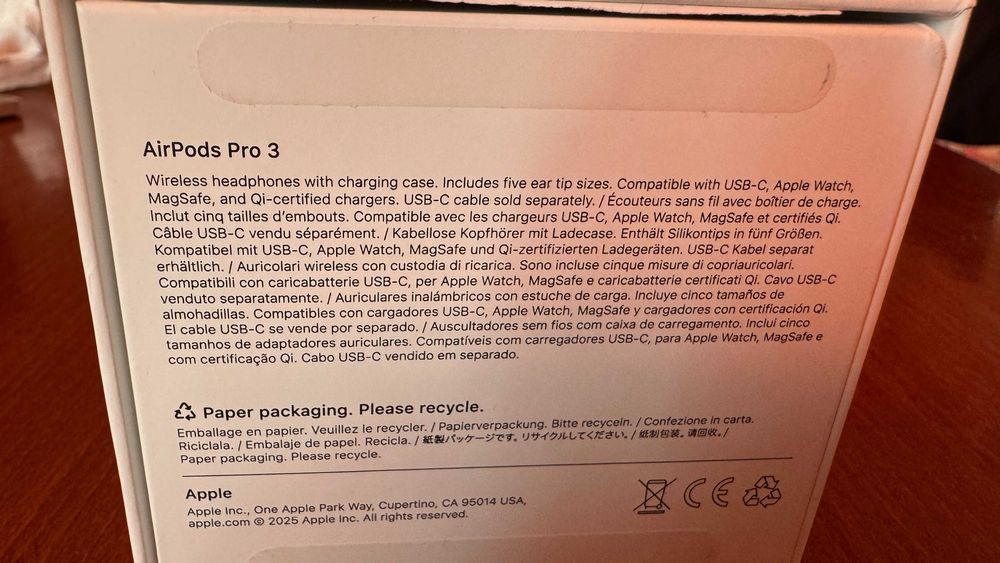 Apple AirPods Pro 3 - с гаранция