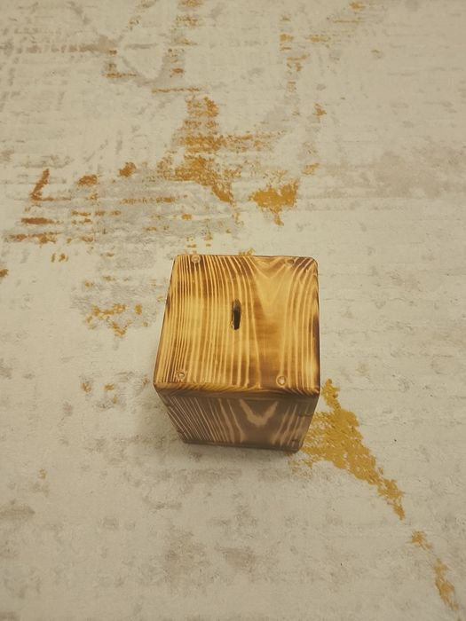 Капилка из дерева