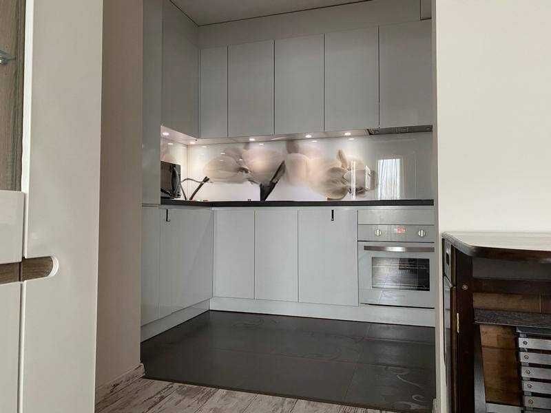 Дава се под наем Двустаен апартамент в София, Лозенец - 70 кв.м за 548.25 € - Снимка #5