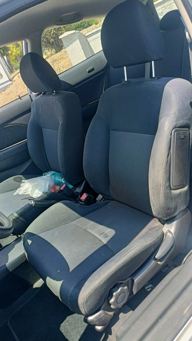 Honda Civic 2005 1.6 VTEC 2врати