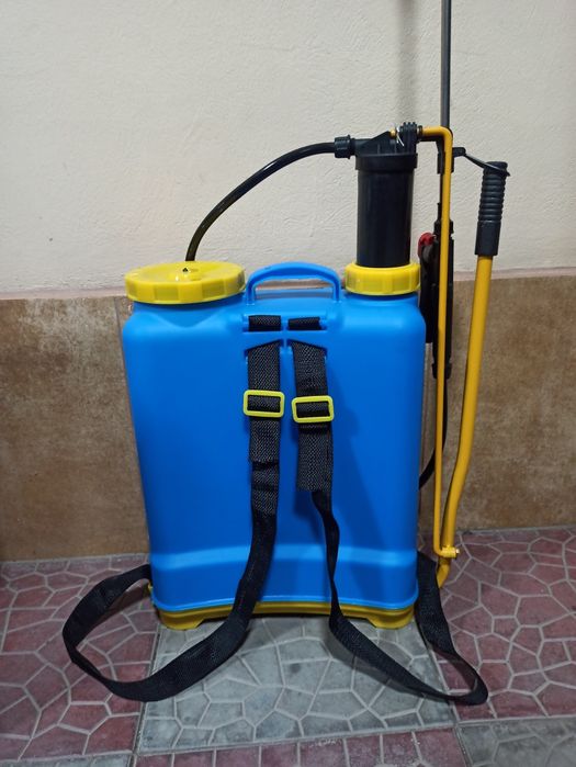 Опрыскиватель механический