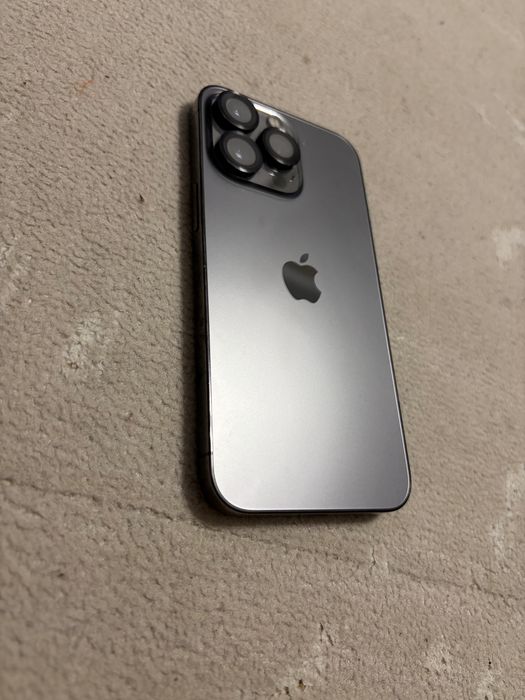 Продам Оригинал Iphone 13 Pro как новый