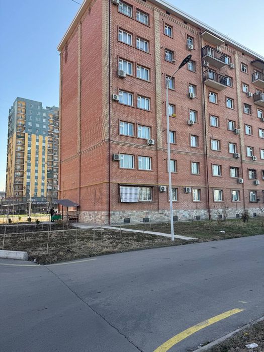 3 комнатная квартира под офис в аренду