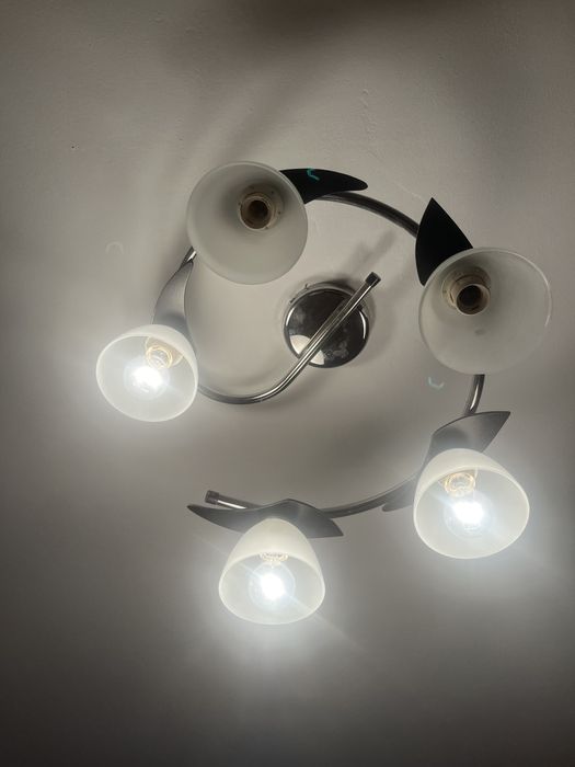 Потолочная люстра