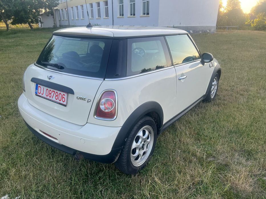 Mini Cooper 1.6 diesel 2013