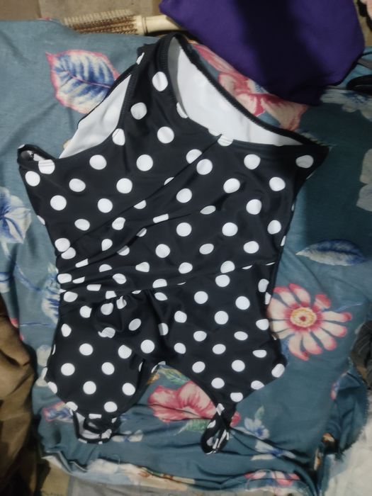 Продам вещи за 2000