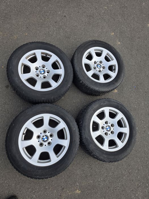 Jante BMW  R16 + anvelope iarna NOKIAN  5X120