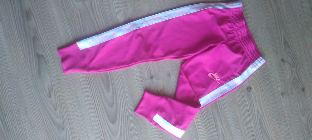 Nike - детско долнище 128- 137 см