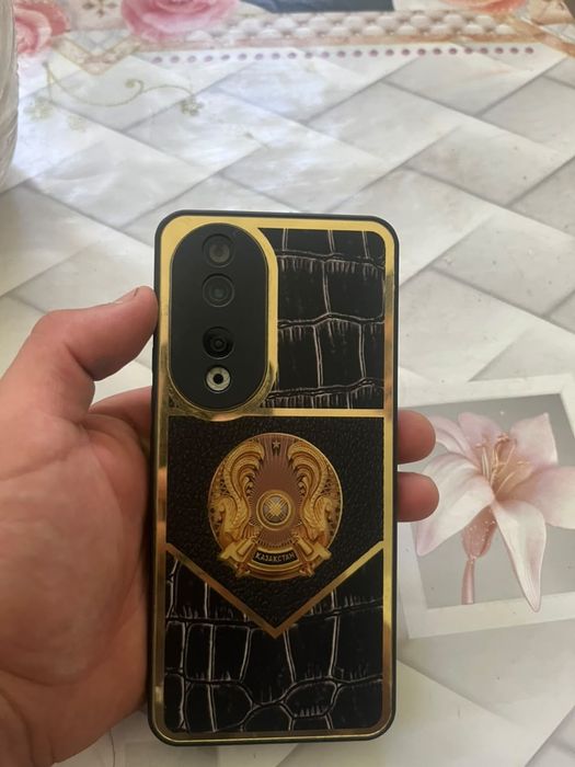 Хонор 90 256 гб озу 8+5