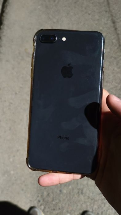 Iphone,Айфон 8 plus{продам} дешево
