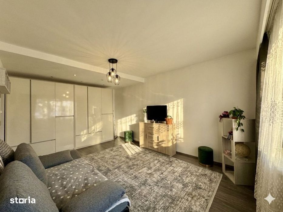 Apartament 3 Camere Decomandat | 2 Bai | Zona Str. Bucuresti | Boxa 15 — fotografia 3