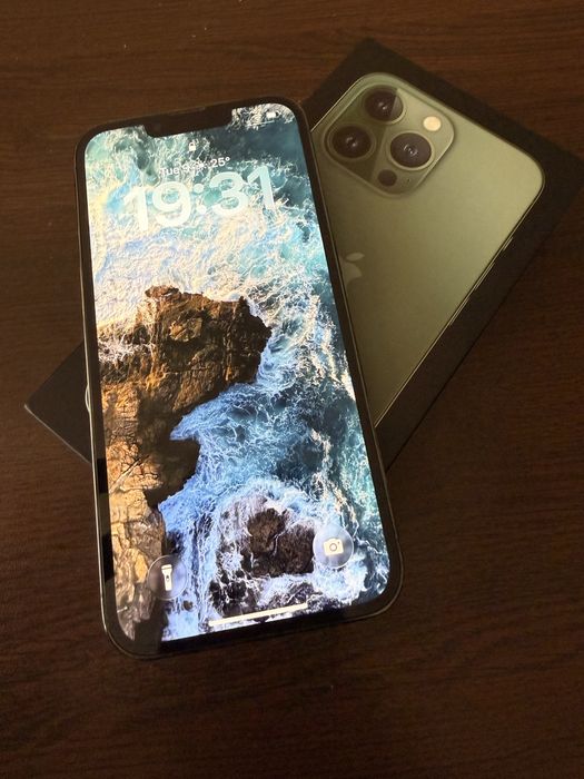 iPhone 13 Pro 256 GB Alpine Green