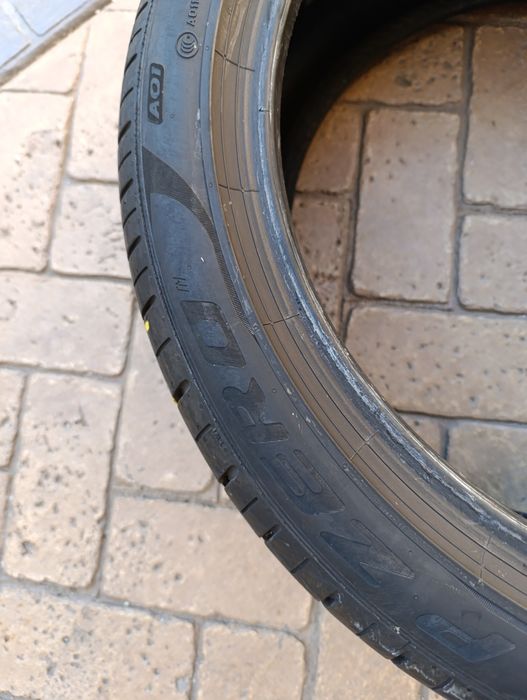 Летни гуми  Pirelli 255/40/20 dot 4823