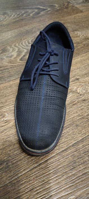 Продам мужские летние туфли