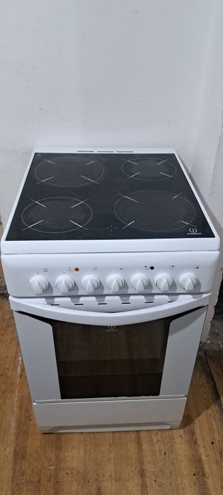 Плита электрическая.