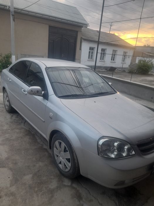 Laseti 1.8idial holda