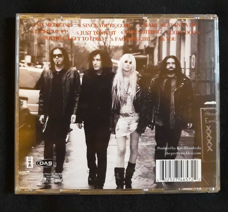 CD-та: Christina Aguilera, Royal Blood, The Pretty Reckless