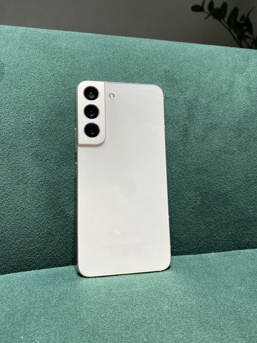 Samsung S22 Идеал