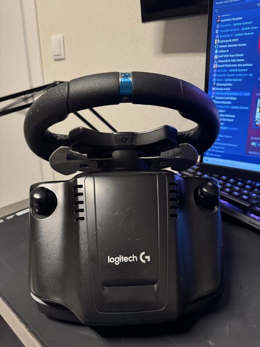 Volan Logitech G29 + schimbator , calitate top , bine intretinut