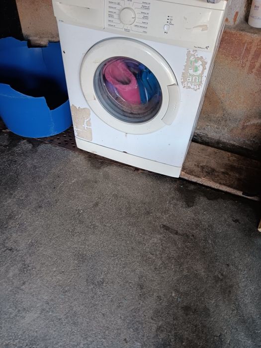 Vând mașini de spalat de piese ! Modul electronic  sunt defecte