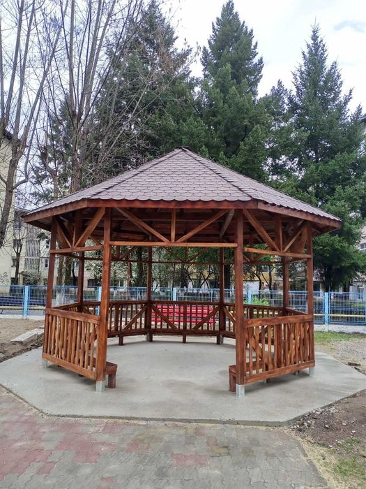 Construim Cabana stil A-Frame din structura de lemn la comanda