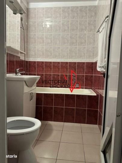 2 camere semidecomandate, et.7, 50mp, renovat, mobilat, Basarabia- Cam