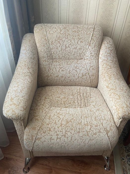 Продам диван 2 кресло